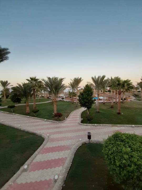 Gartenanlage Three Corners Sea Beach Resort