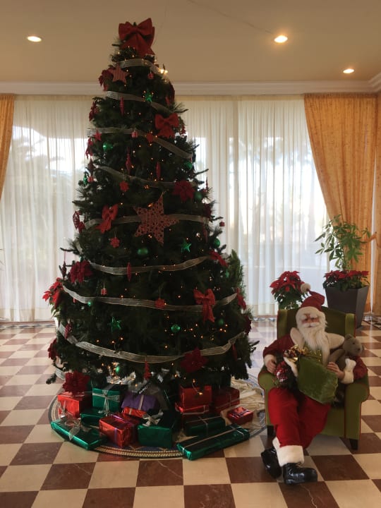 Lobby in Weihnachtsstimmung Hotel Riu Oliva Beach - Hotel