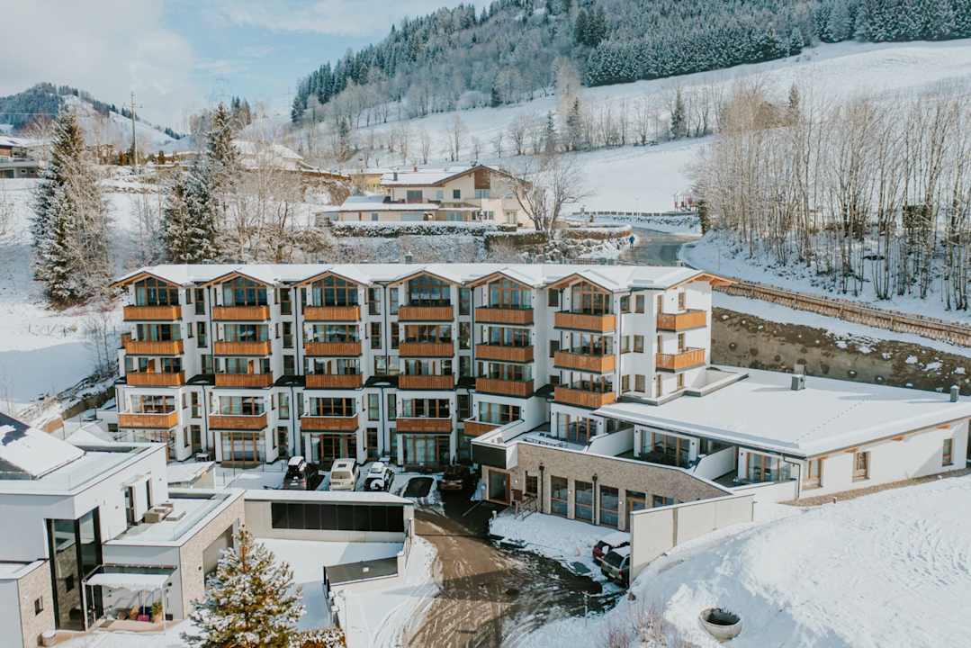 Außenansicht AlpenParks Hotel & Apartment Alpendorf