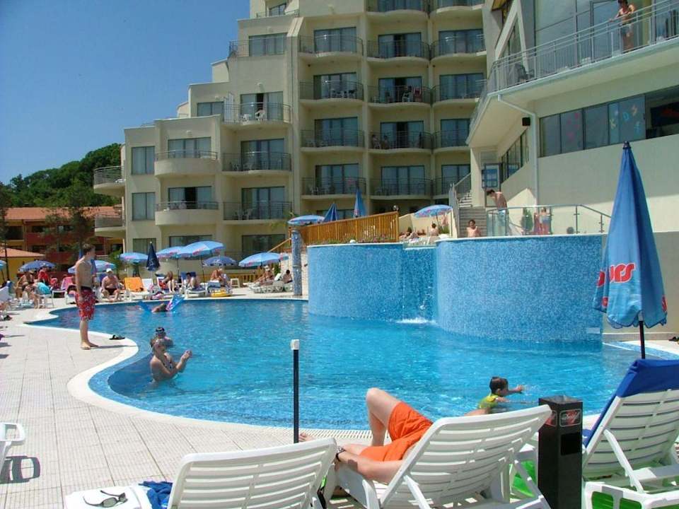 Parkhotel Golden Beach-Aufnahme vom Pool Park Hotel Golden Beach