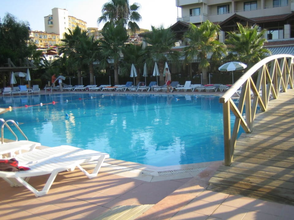 "einer der beiden Pools" Trendy Palm Beach (Adults Only, 16+) (Side ...