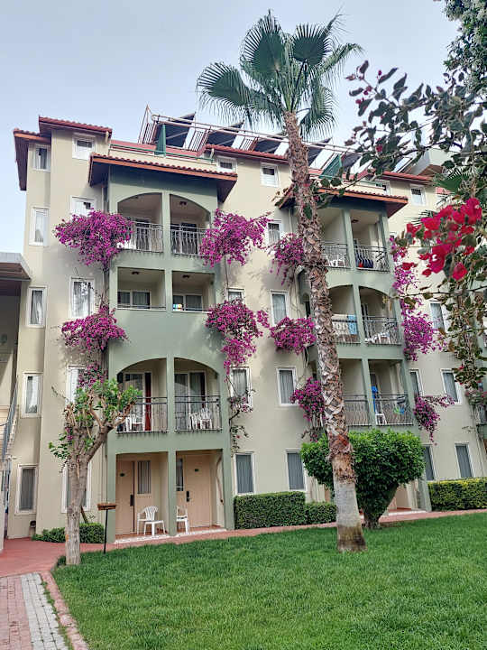 Gartenanlage Hotel Gardenia Beach