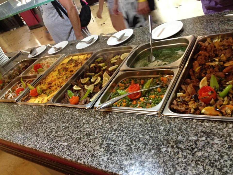 Buffet immer abwechslungsreich El Mehdi Beach Resort