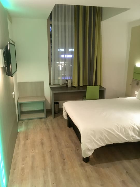 Zimmer B&B HOTEL Bochum Hbf-Nord