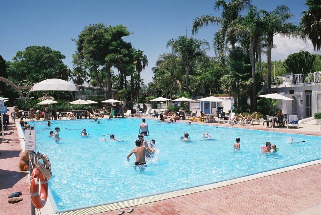 Basen Fontane Bianche Beach Club