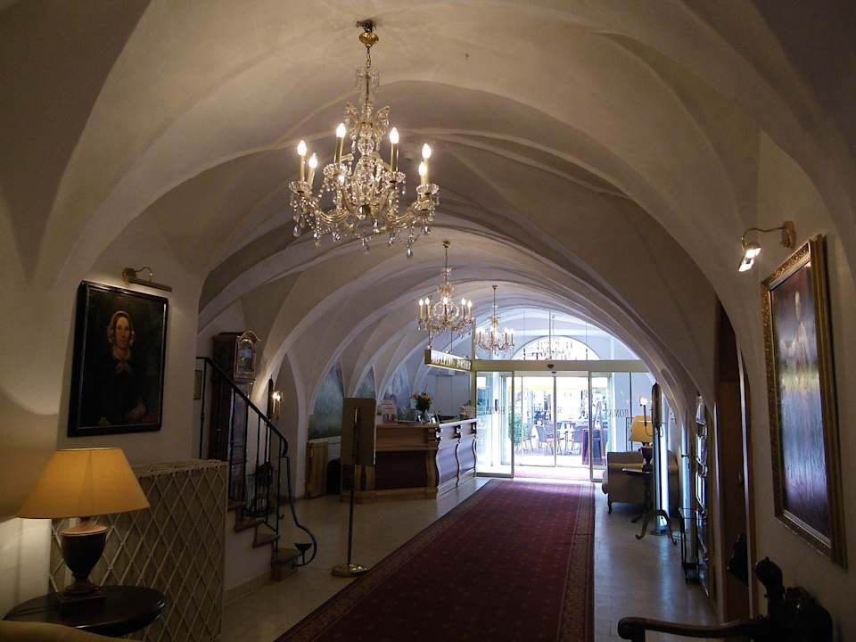 Eingangsbereich Hotel Palais26 Villach