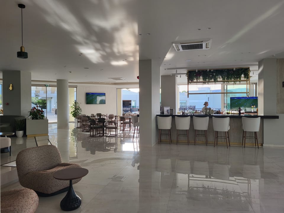 Gastro Vantaris Palace