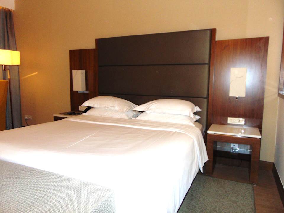 Zimmer Crowne Plaza Nairobi Airport