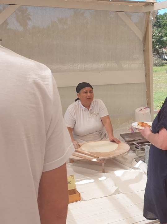 Gastro Glamour Resort & Spa