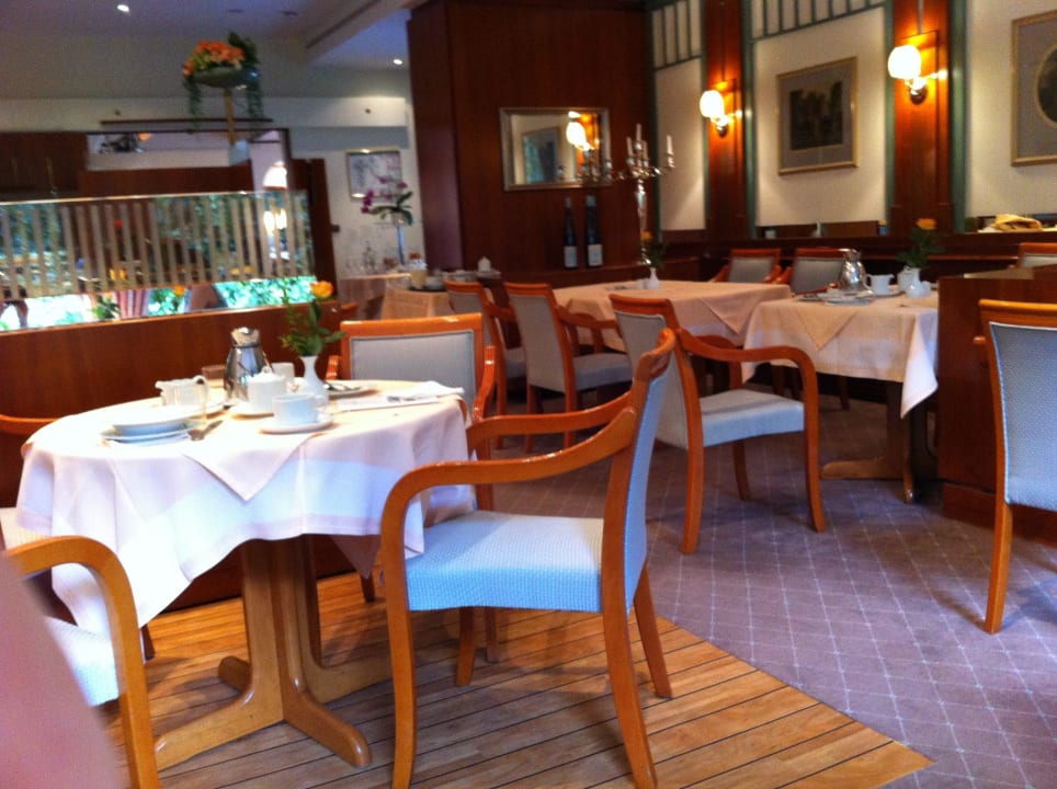 Wo ist der Service ? Parkhotel Stadtallendorf