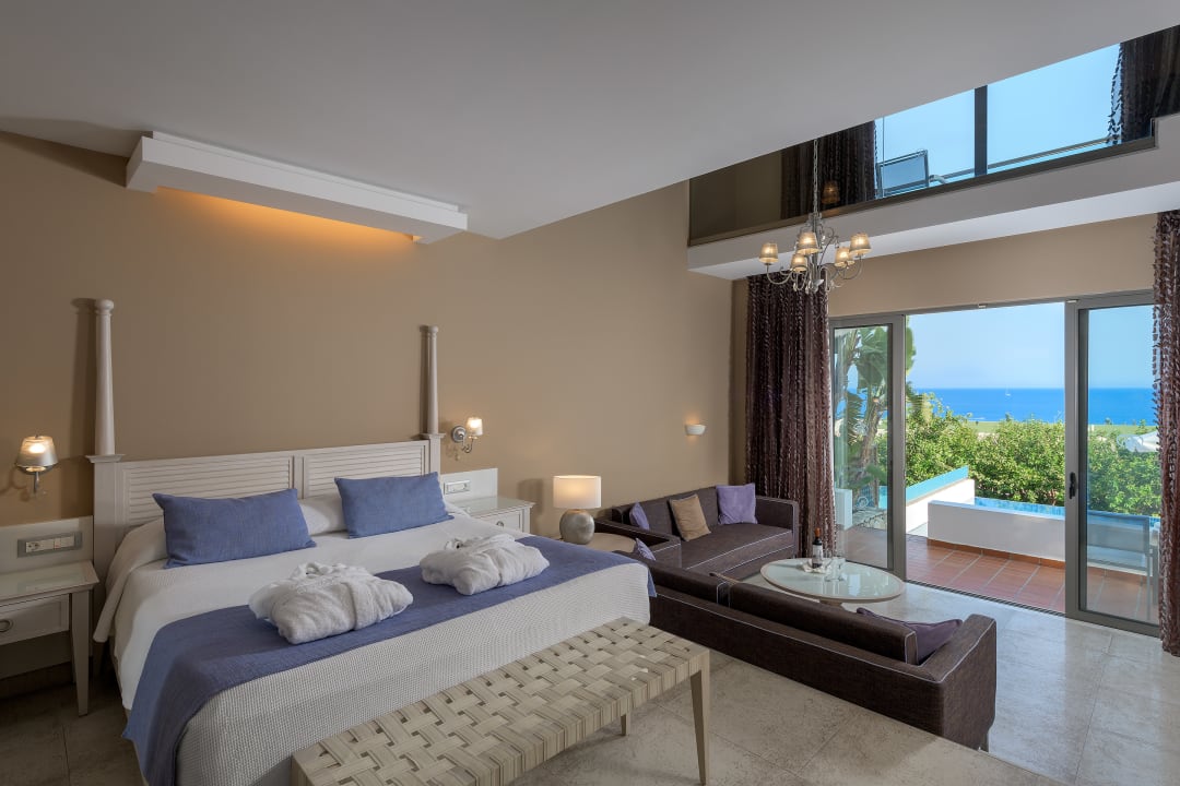 Zimmer alltoura Club Hotel Porto Angeli Beach Resort