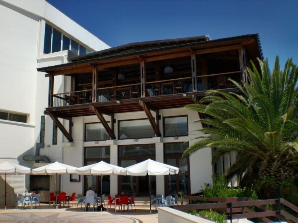 Snackbar und Balkon der Hotelbar Hotel Do Mar