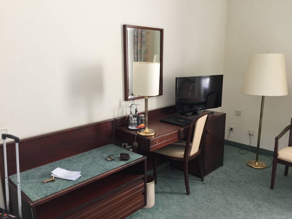 Schreibtisch Schlosshotel Karlsruhe