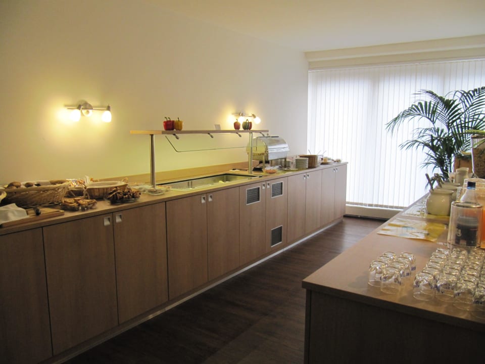 Das Frühstücksbuffet Thöles Am Allerpark Verden