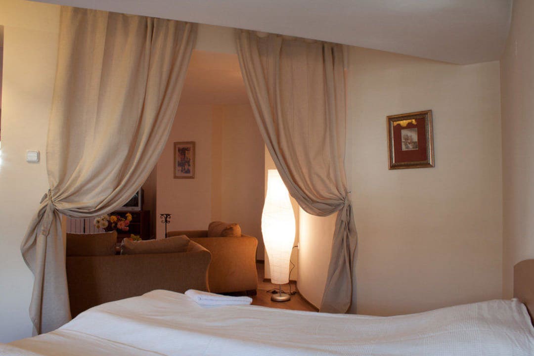 Beautiful Hotel Alex