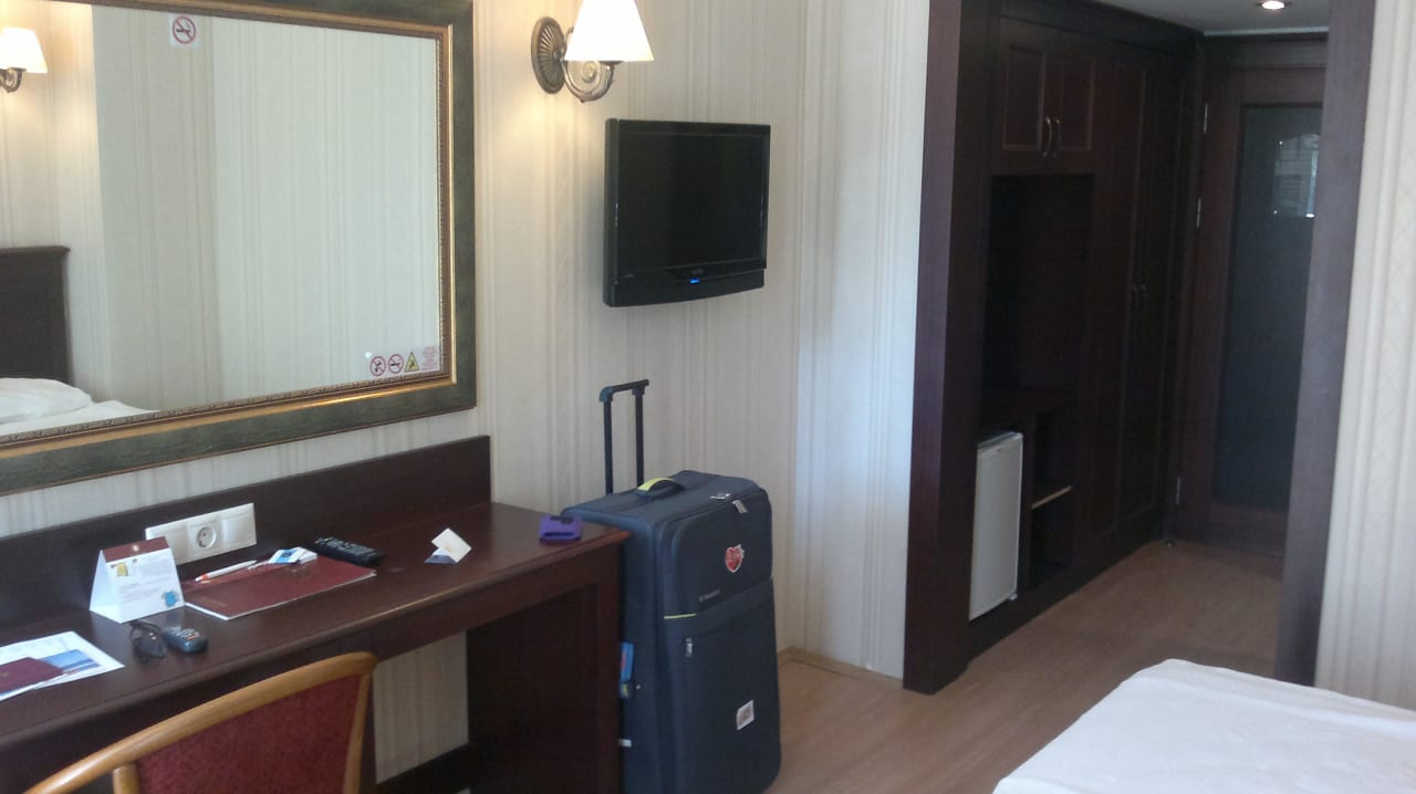 Zimmer Kayamaris Hotel