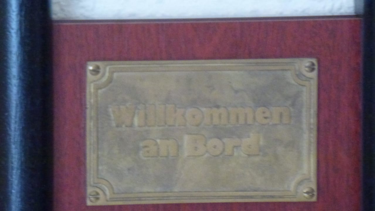 Willkommen an Bord Trihotel Rostock