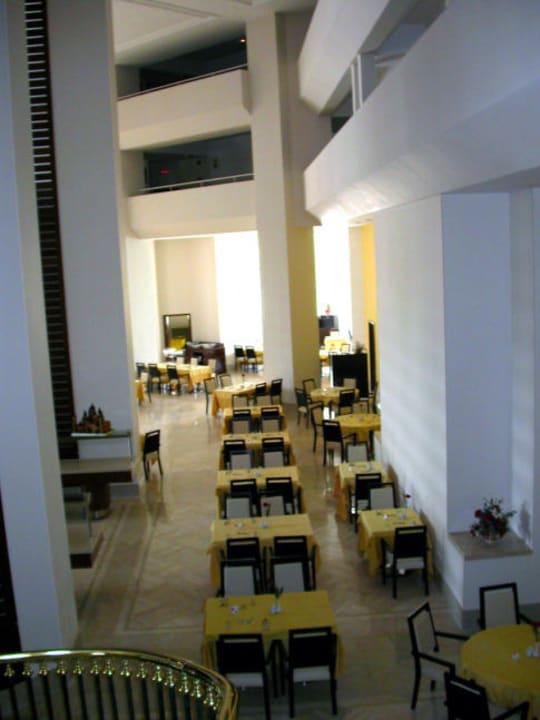 Restaurant Arum Barut Collection