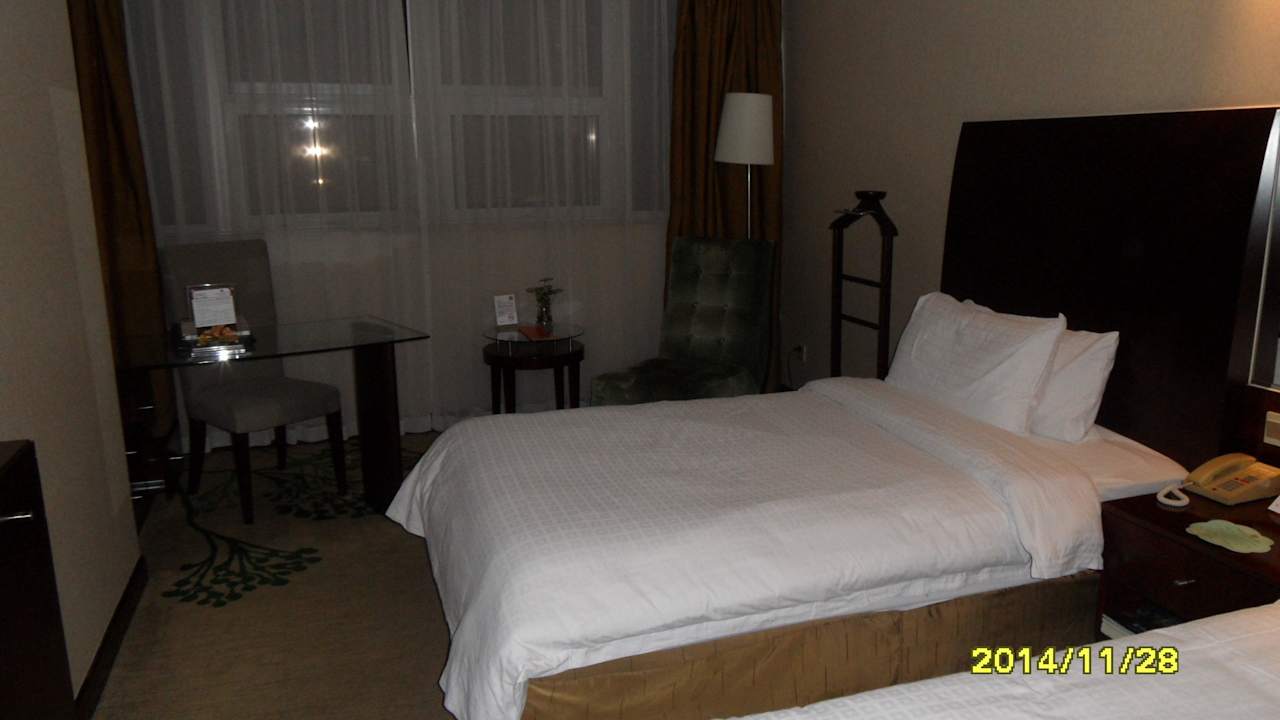 Blick ins Zimmer Hotel Rendezvous Merry Shanghai