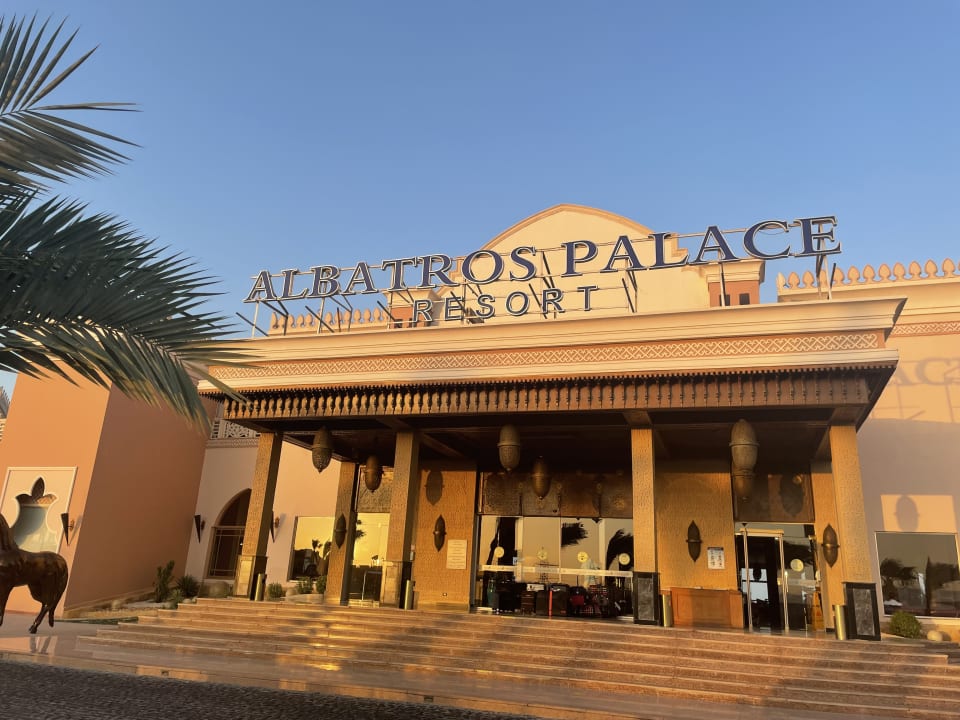 Außenansicht Pickalbatros Palace Resort