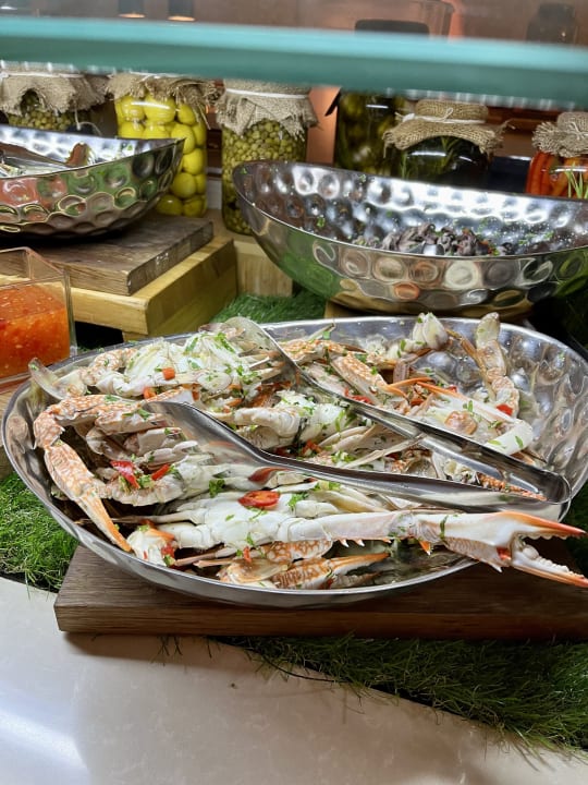 Gastro Saadiyat Rotana Resort &  Villas