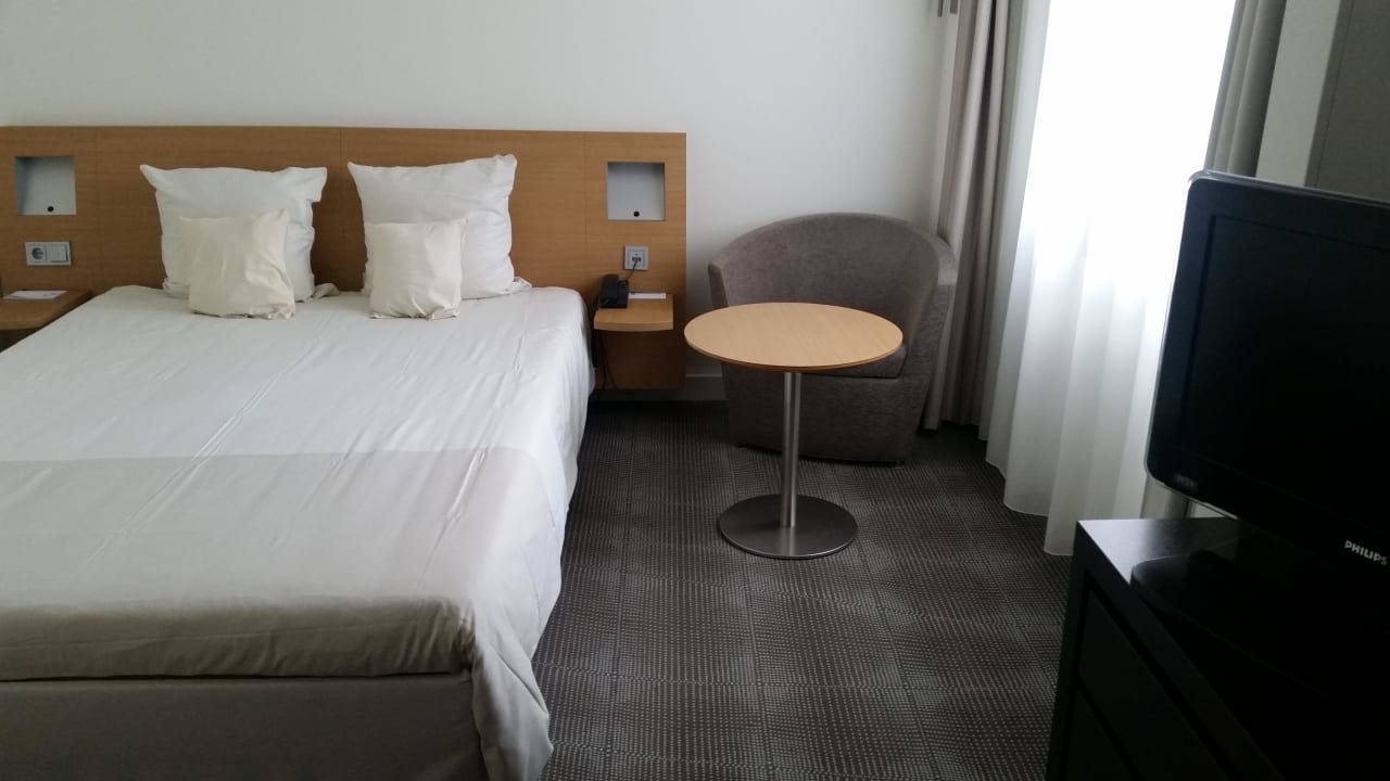 Doppelbettzimmer Novotel Hamburg City Alster