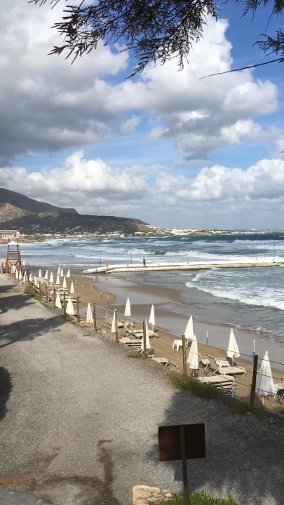 Strand Alexander Beach Hotel & Village Resort