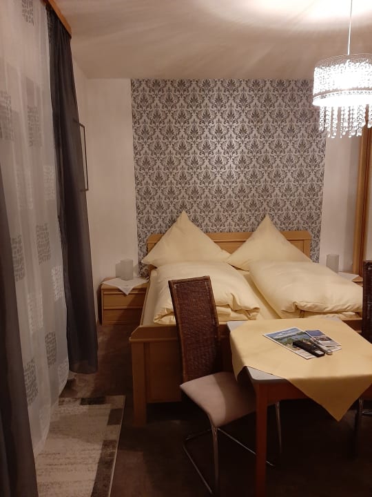 Zimmer Gästehaus Edelmann