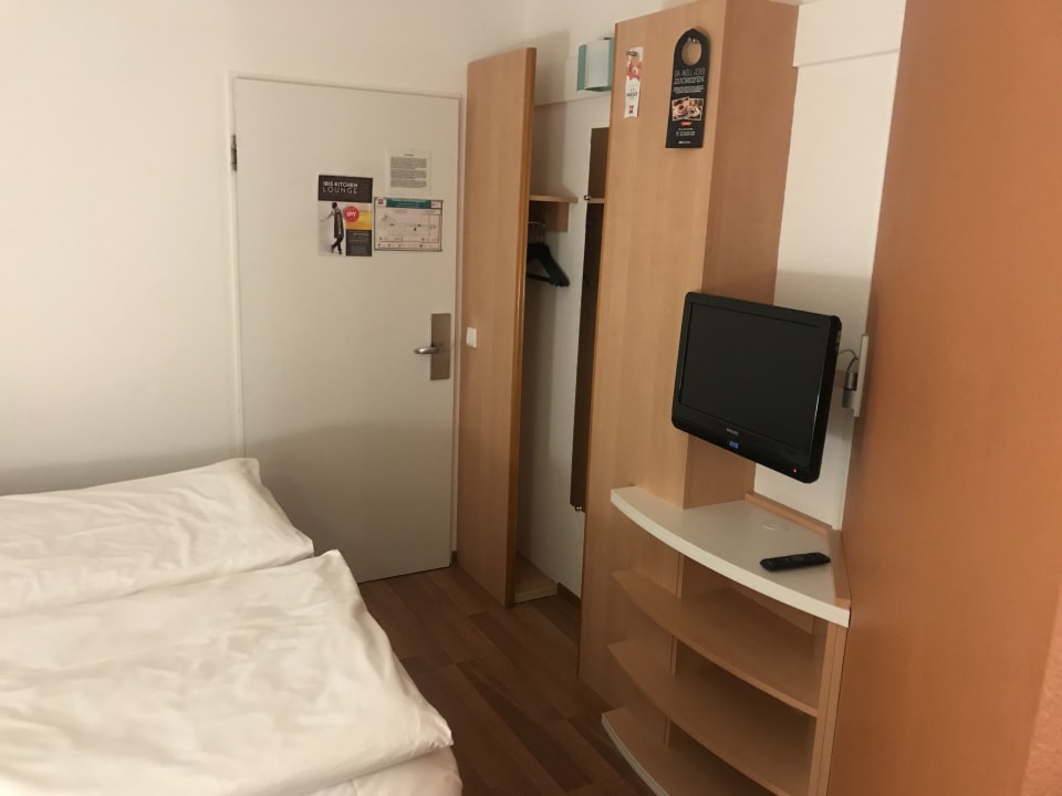 Zimmer Hotel Ibis Basel Bahnhof