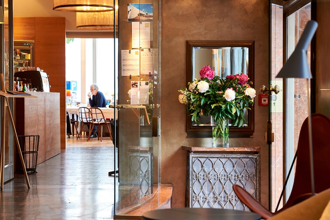 Lobby Hotel & Villa Auersperg