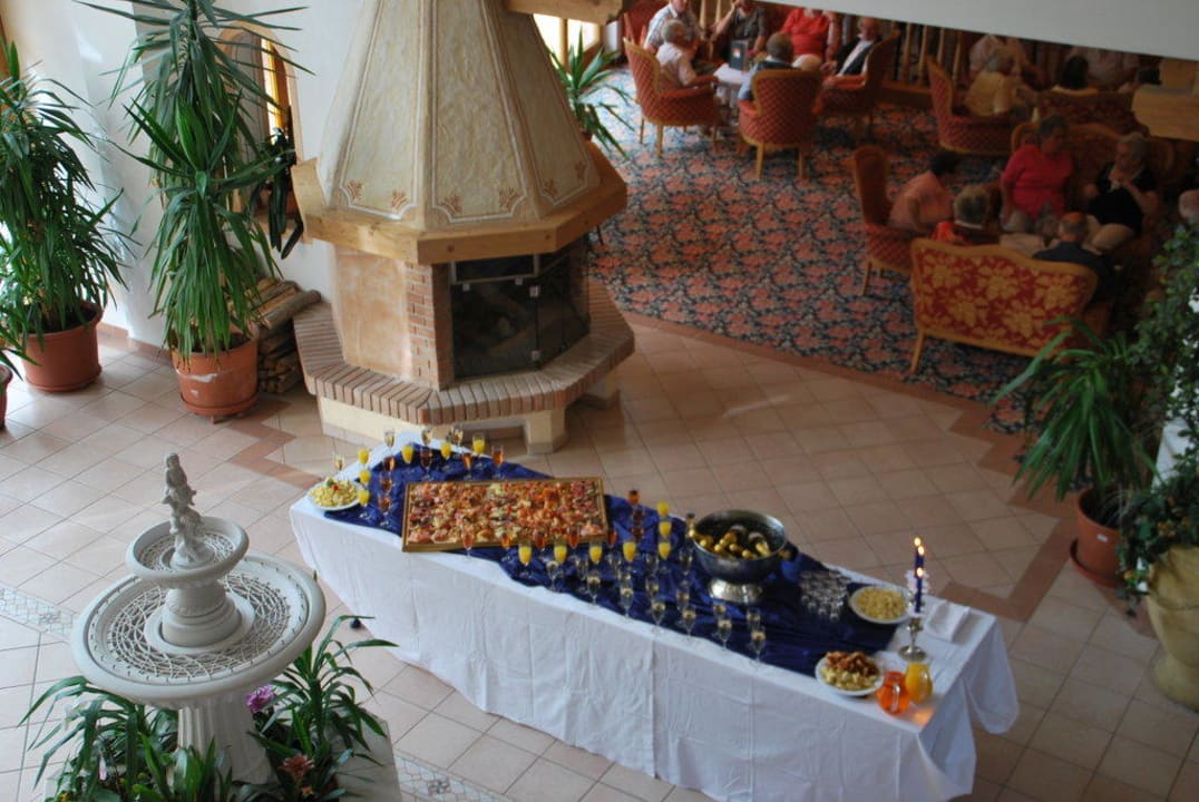 Buffet Kronblick - Well-being Hotel