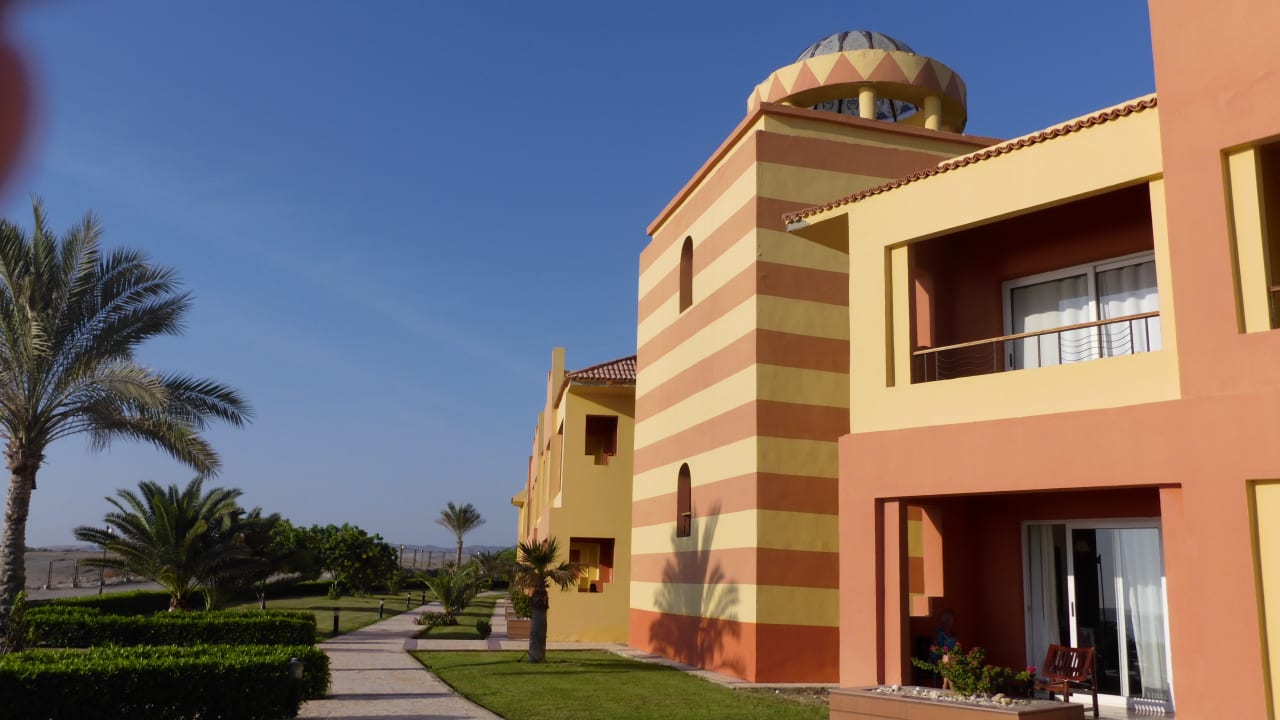 Außenansicht Malikia Resort Abu Dabbab