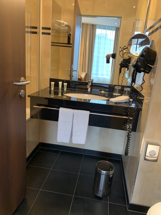 Zimmer Courtyard by Marriott Vienna Prater/Messe