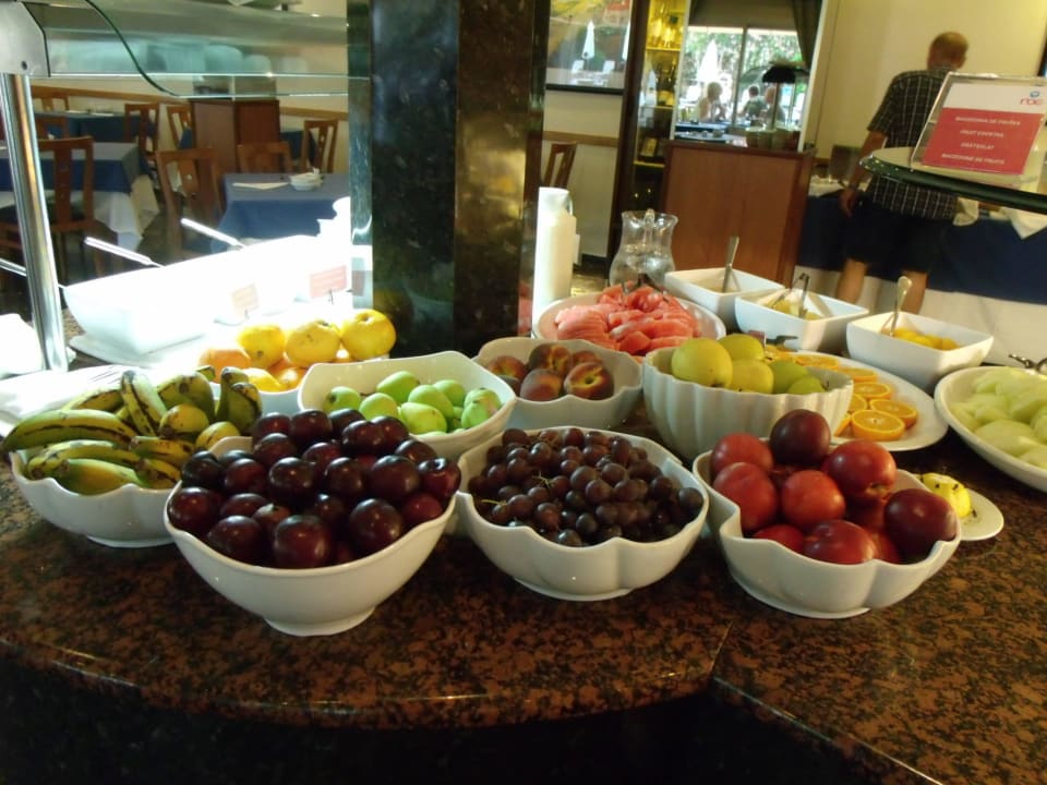 Frisches Obst Roc Oberoy