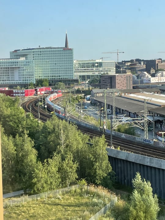 Ausblick JUFA Hotel Hamburg HafenCity