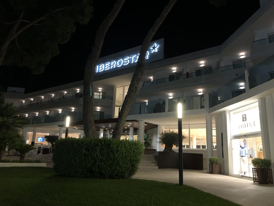 Außenansicht Iberostar Waves Playa de Muro