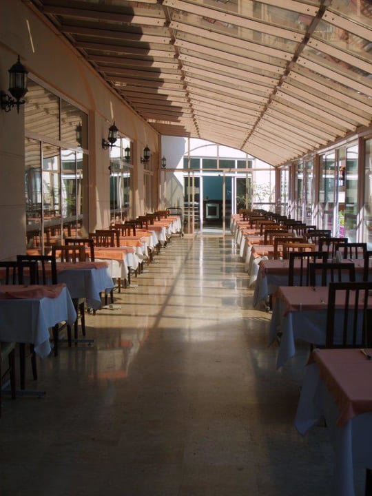 Restaurant aussen aber überdacht Hotel Kemer Dream