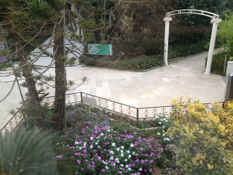 Ausblick vom Balkon Botanik Hotel & Resort