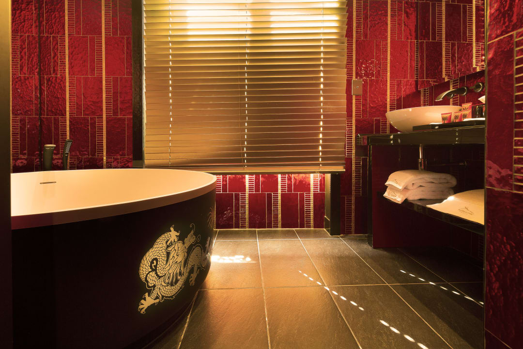 Zimmer Buddha Bar Hotel Paris