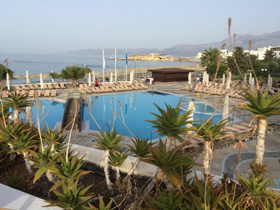 Pool Creta Maris Resort