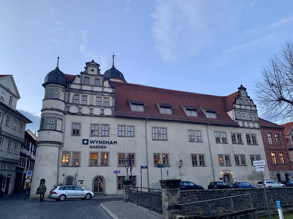 Außenansicht Hotel Wyndham Garden Quedlinburg Stadtschloss