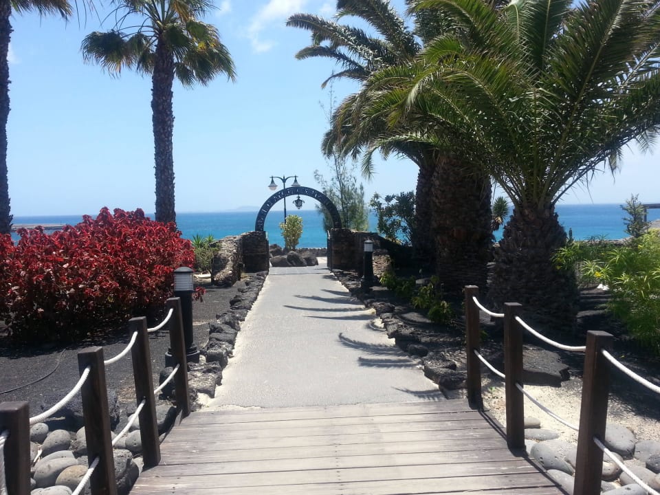 Zugang zur Promenade Dreams Lanzarote Playa Dorada Resort & Spa