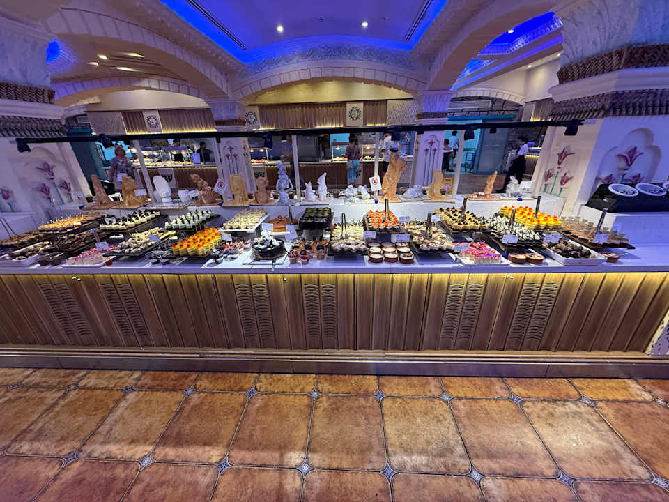 Gastro Kamelya Aishen Club