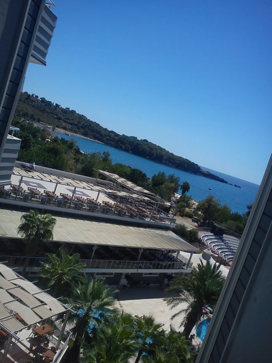 Restaurant und Meer Mira Meridia Beach Hotel