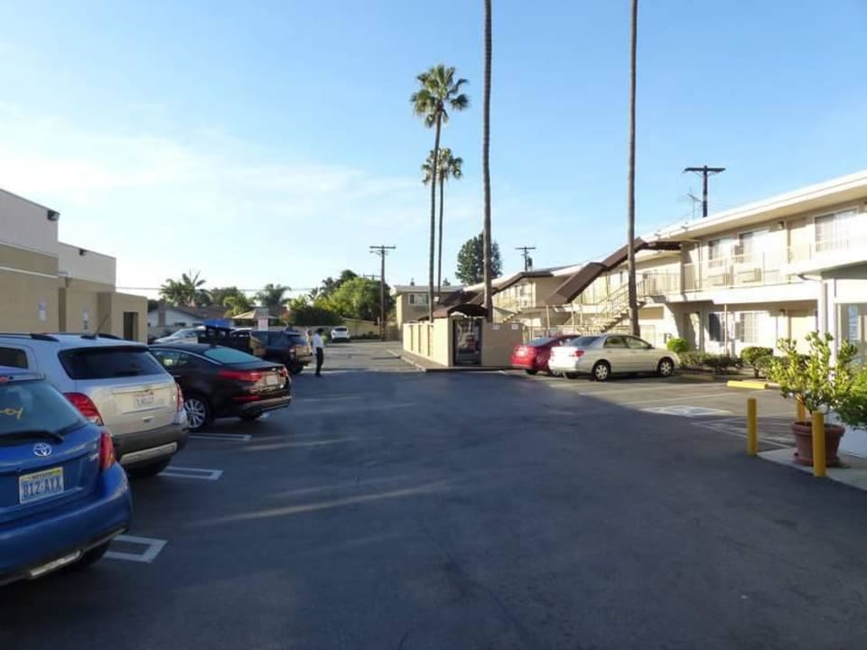 Parkplatz Super 8 Motel Culver City Area