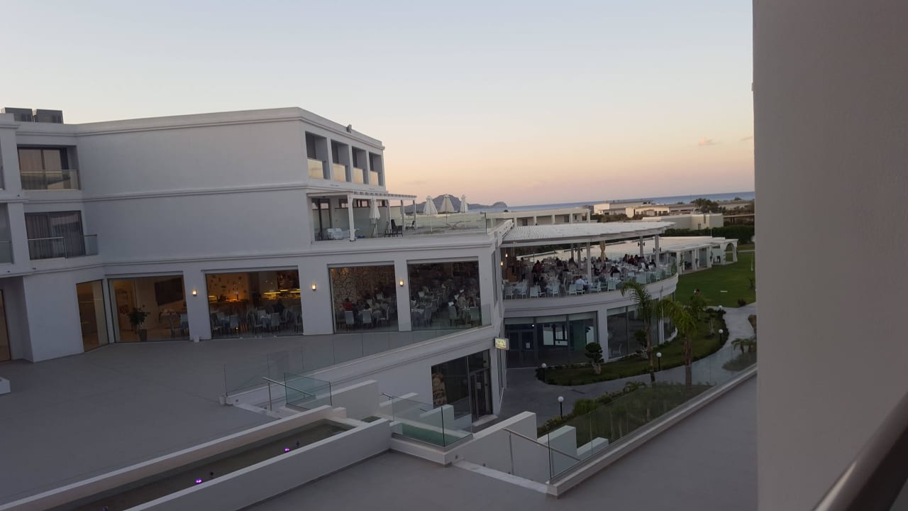 Blick vom Zimmer Asterias Beach Resort