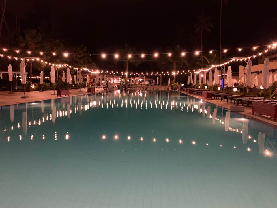 Pool TUI Blue Bahari Zanzibar