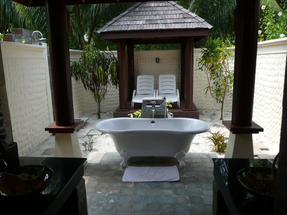 Out-door-Bad Sun Siyam Olhuveli