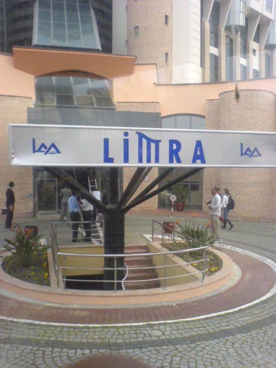 Eingang Limak Limra Hotel & Resort