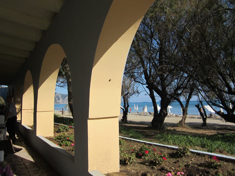 Ausblick von der Beachbar Domes Aulūs Zante, Autograph Collection